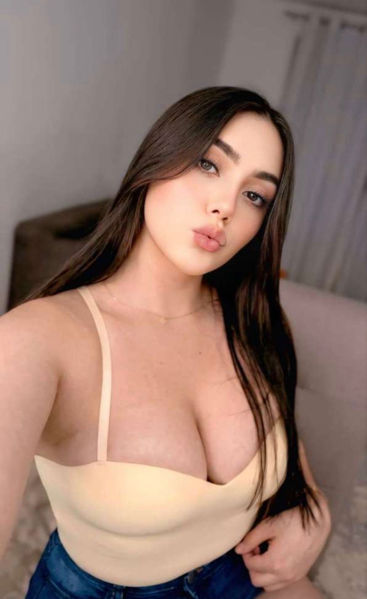Summer in cream top