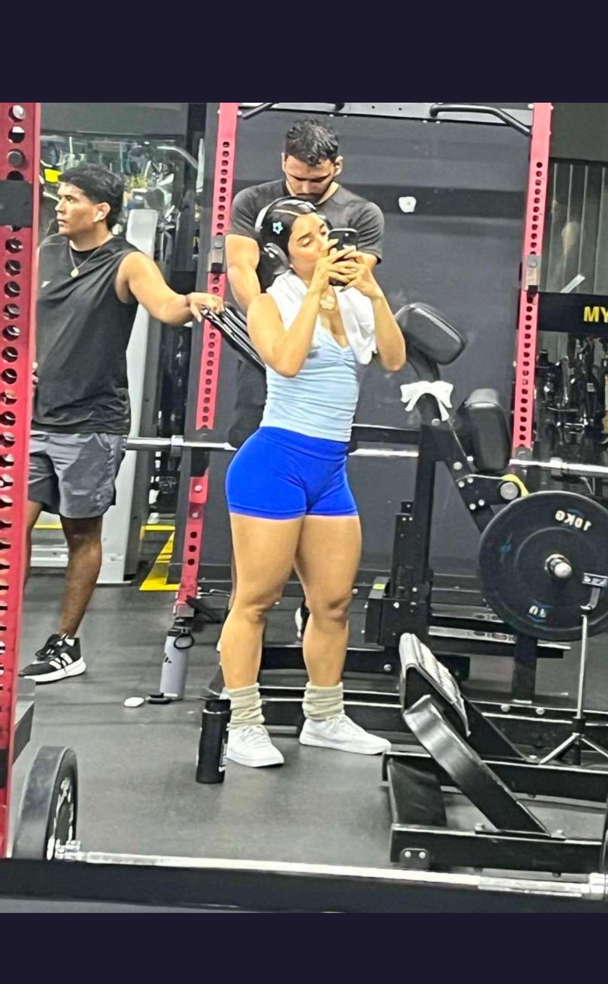 Sabrina shoulder press